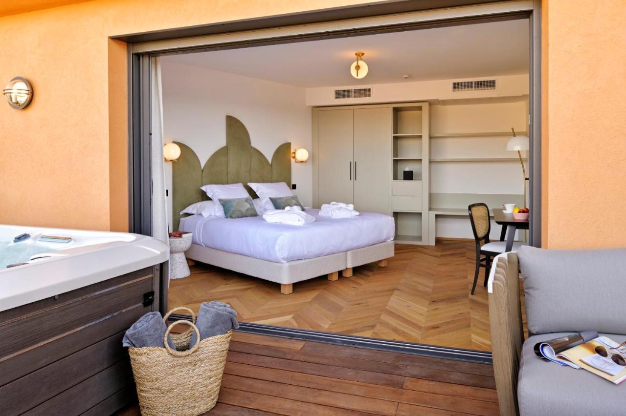 Hotel & Spa Rocabella LʼÎle-Rousse Екстериор снимка