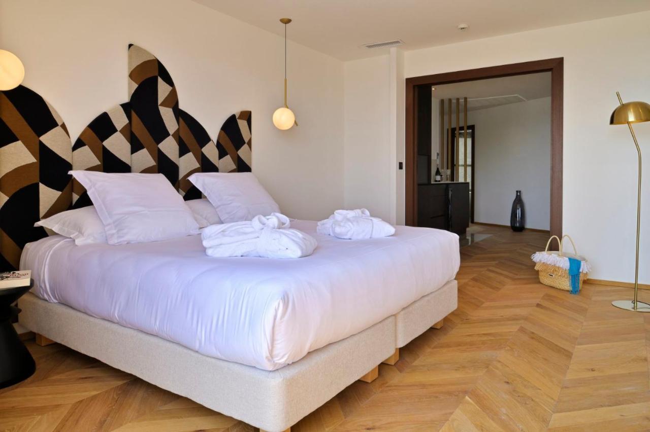 Hotel & Spa Rocabella LʼÎle-Rousse Екстериор снимка