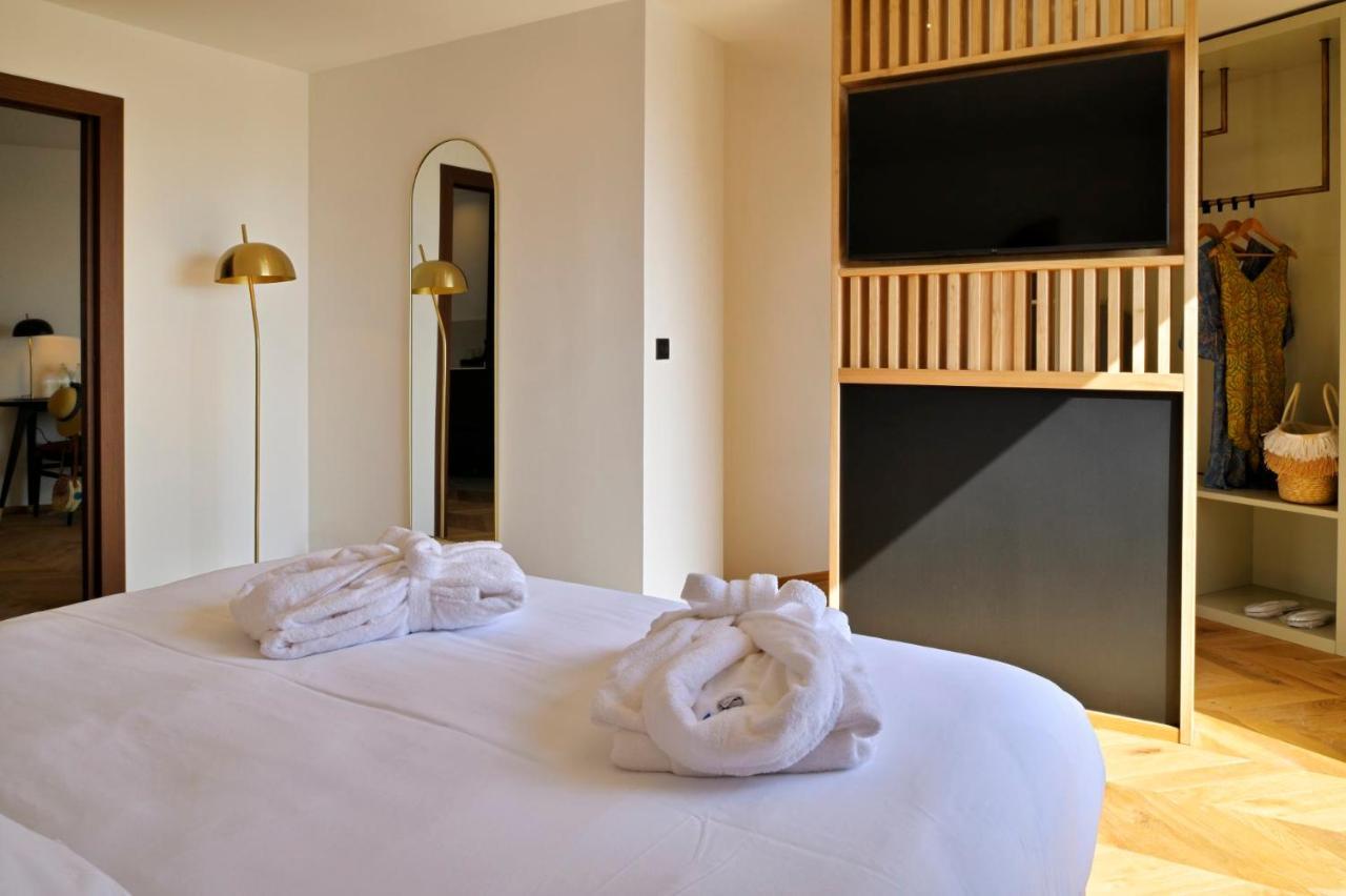 Hotel & Spa Rocabella LʼÎle-Rousse Екстериор снимка
