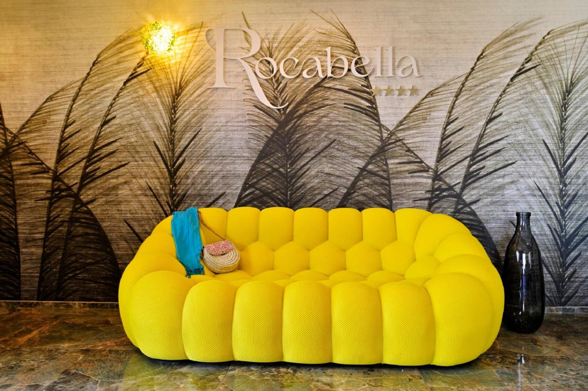 Hotel & Spa Rocabella LʼÎle-Rousse Екстериор снимка